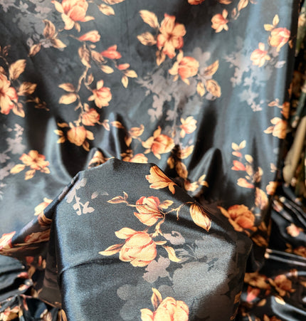 Black Turkish Velvet - Salvar