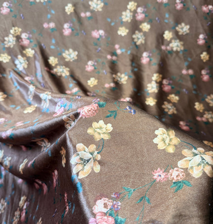 Gold Turkish Velvet - Salvar